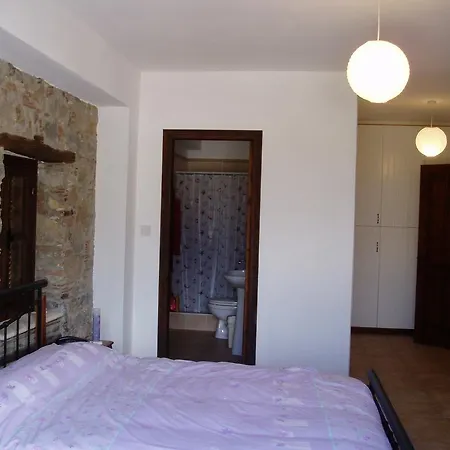 Kalo Chorio House
